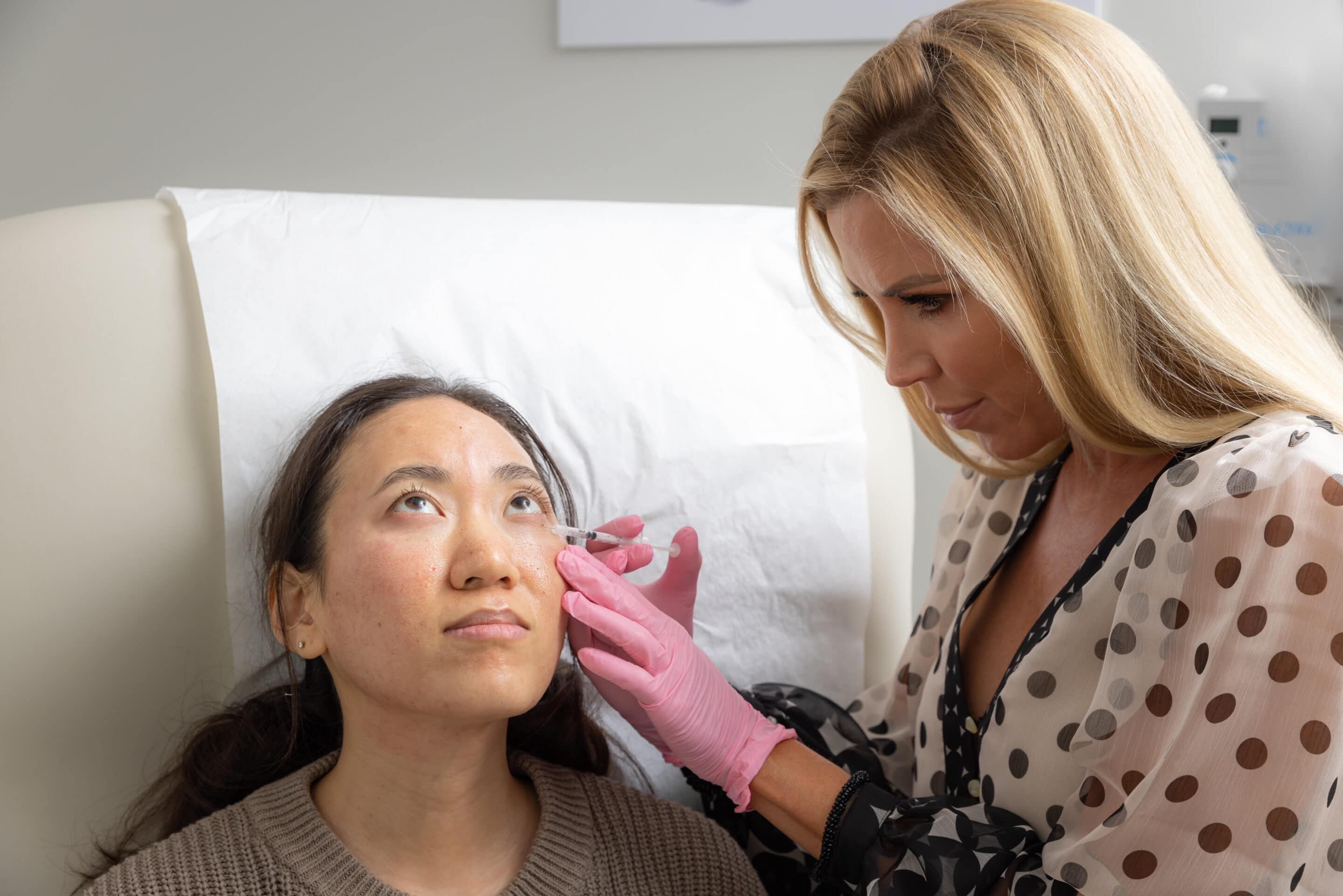Clinical Dermatology Research is important to Armstrong MD and Dr. Jen as it helps develop better techniques and procedures.